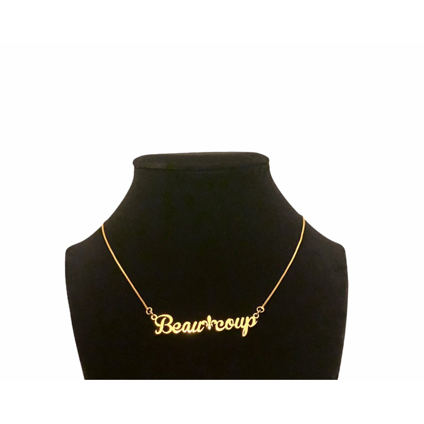 Beaucoup Nameplate Necklace